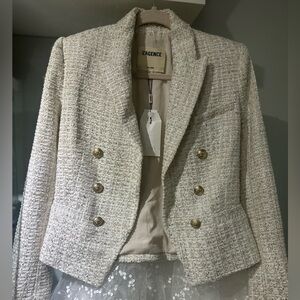 L’agence jacket